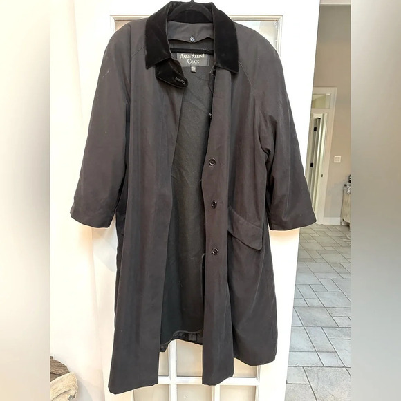 Vintage Anne Klein Black Wool Whimsigoth Velvet Trim Heavy Trench Coat Size 18W - Picture 9 of 9